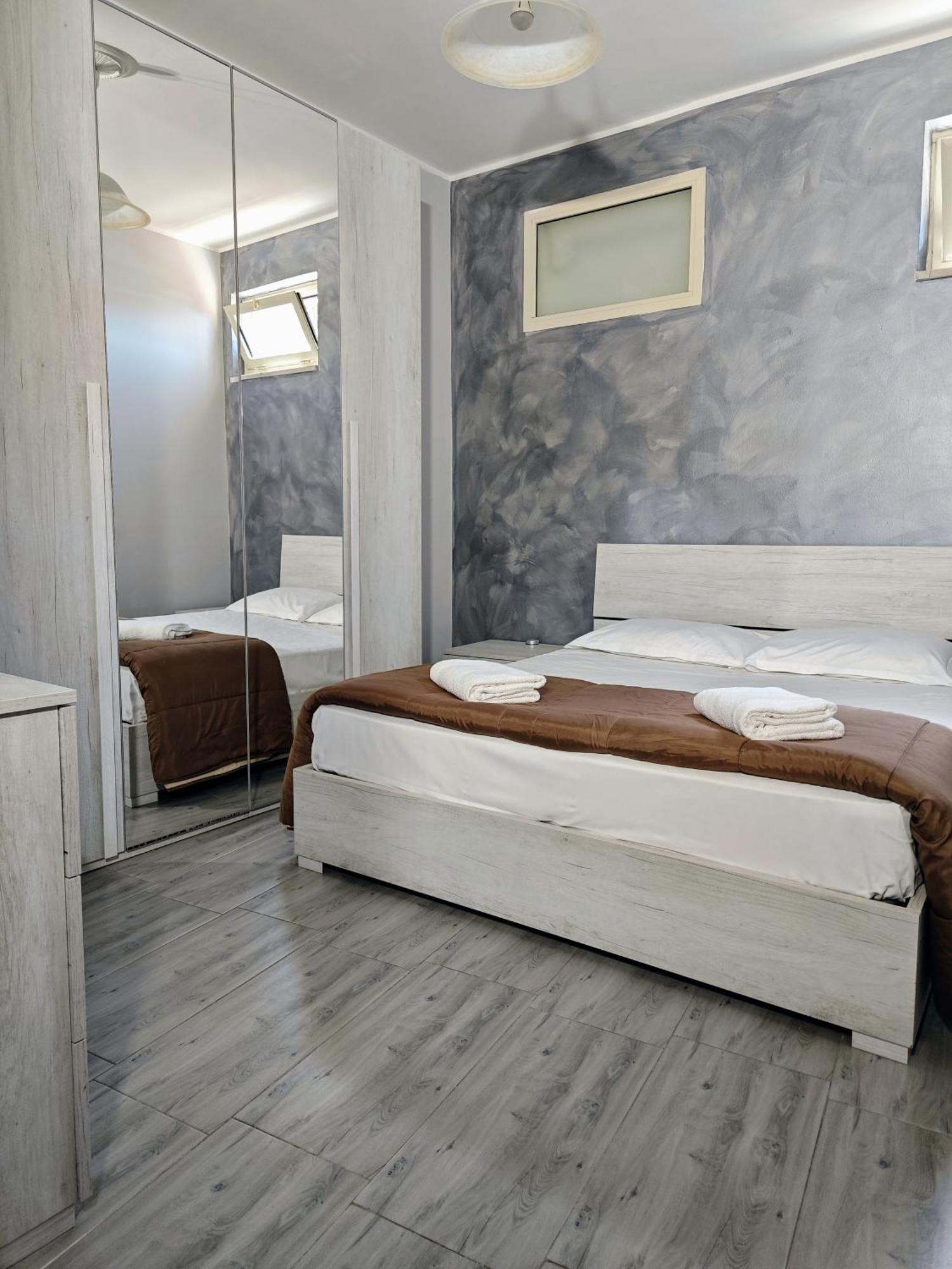 Etnapartment 2 Giardini Naxos Esterno foto